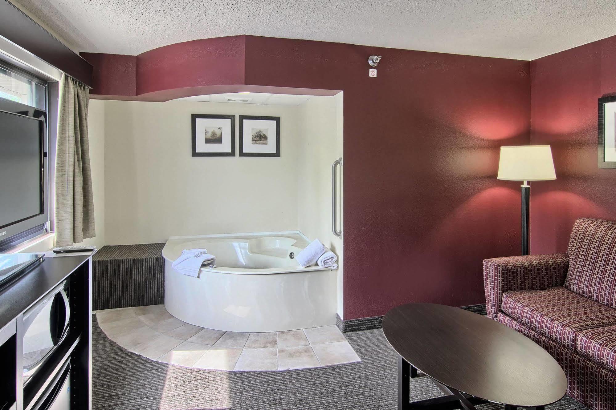 Blossom Hotel & Suites Τράβερς Σίτι Εξωτερικό φωτογραφία